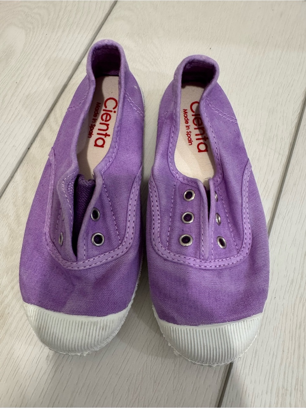 Cienta Kids Slip-On Canvas Shoes in Purple size 29